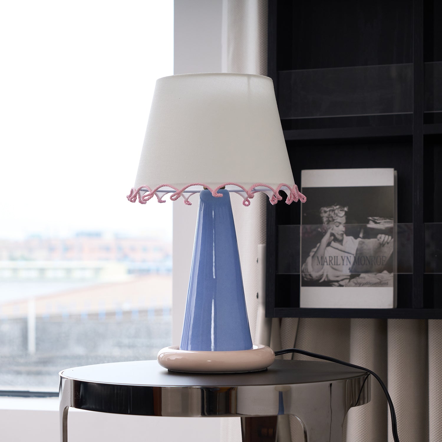 Ribbon Table Lamp